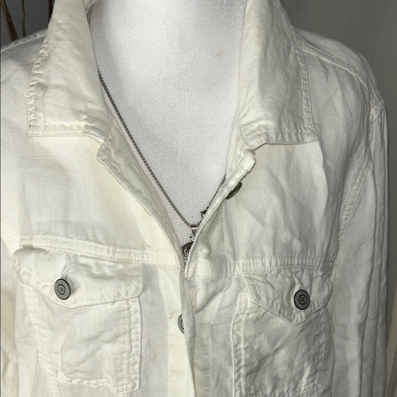Jones New York 100 %Linen White Jean Jacket Casual Style - Picture 3 of 11